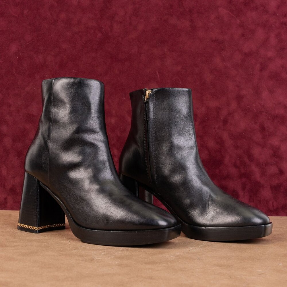 Tory Burch Women Ruby 90 Link Chain Black Leather Chunky Ankle Boots sz 10.5